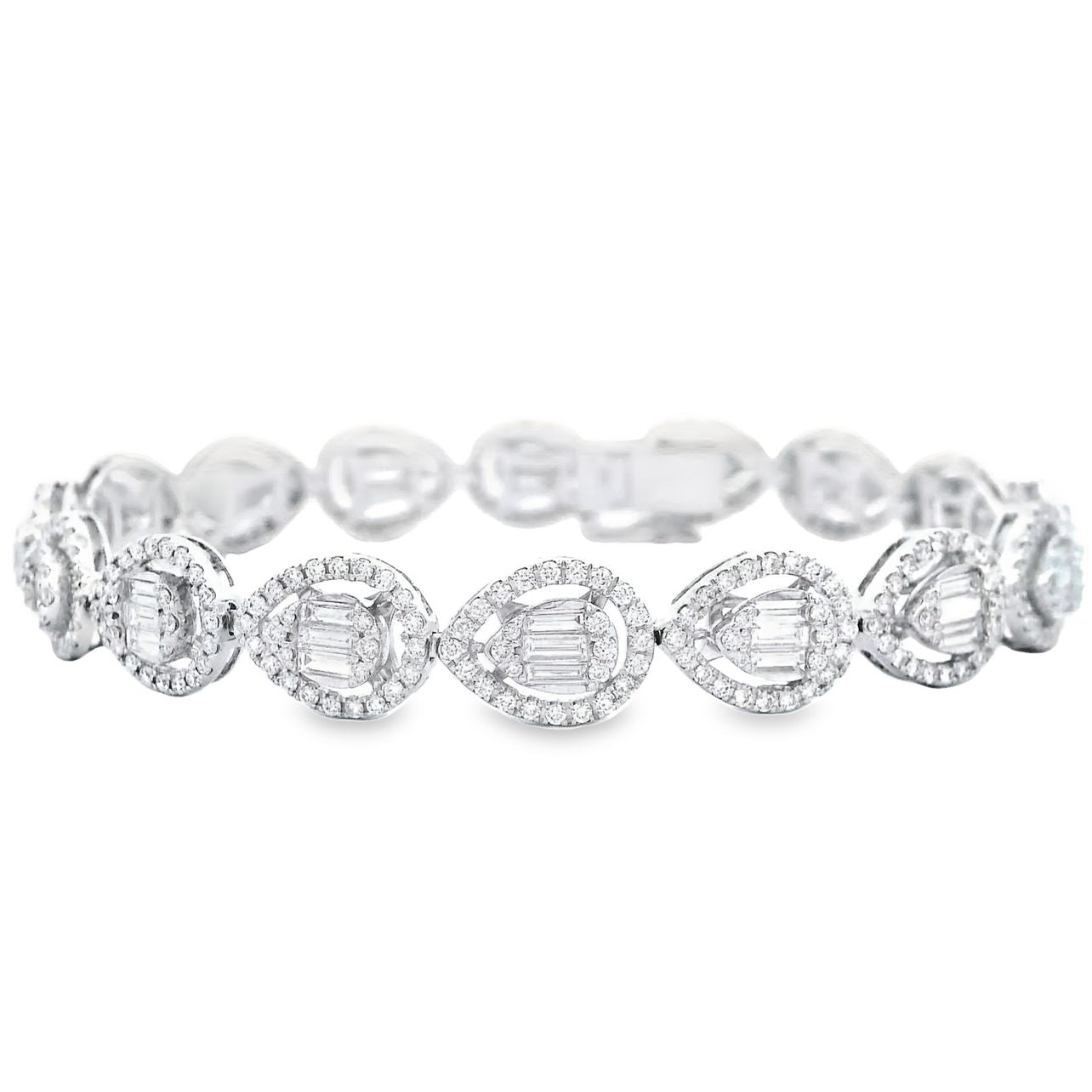 9.48 Cts Halo Illusion Pear Shape Natural Diamond Bracelet