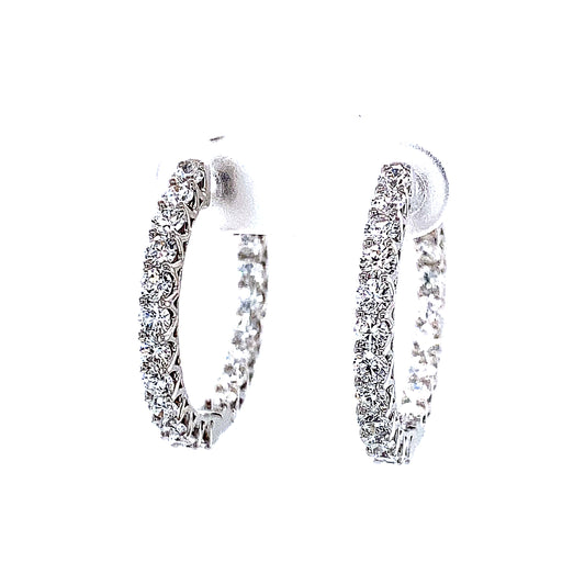 18k Wg 3.43 Rd Tcw Hoop Medium Earrings