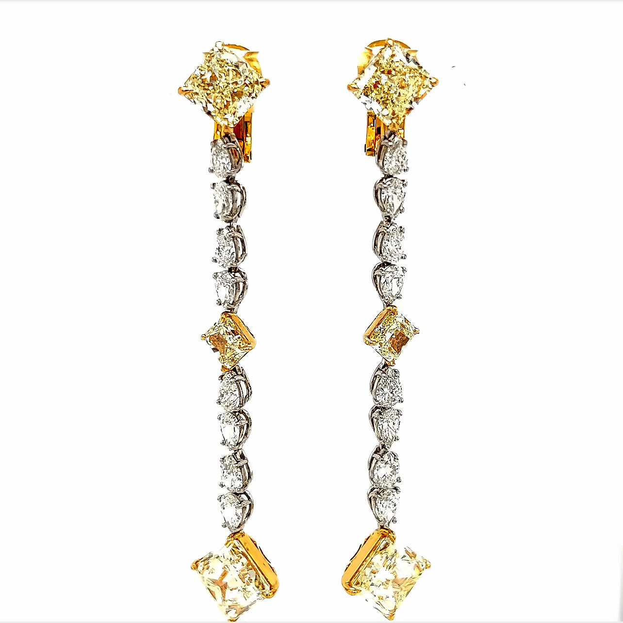 Pendientes colgantes de platino con diamantes amarillos y blancos de talla radiante de 22,05 quilates