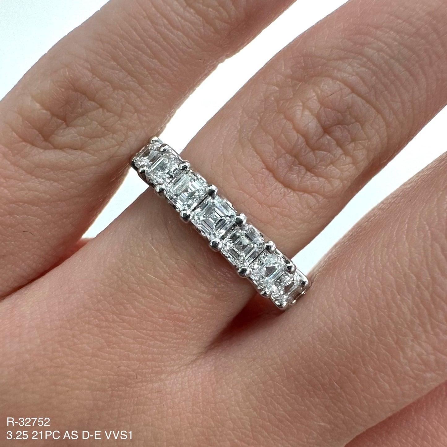 3.25 Cts Natural Diamond Asscher Cut Eternity Band